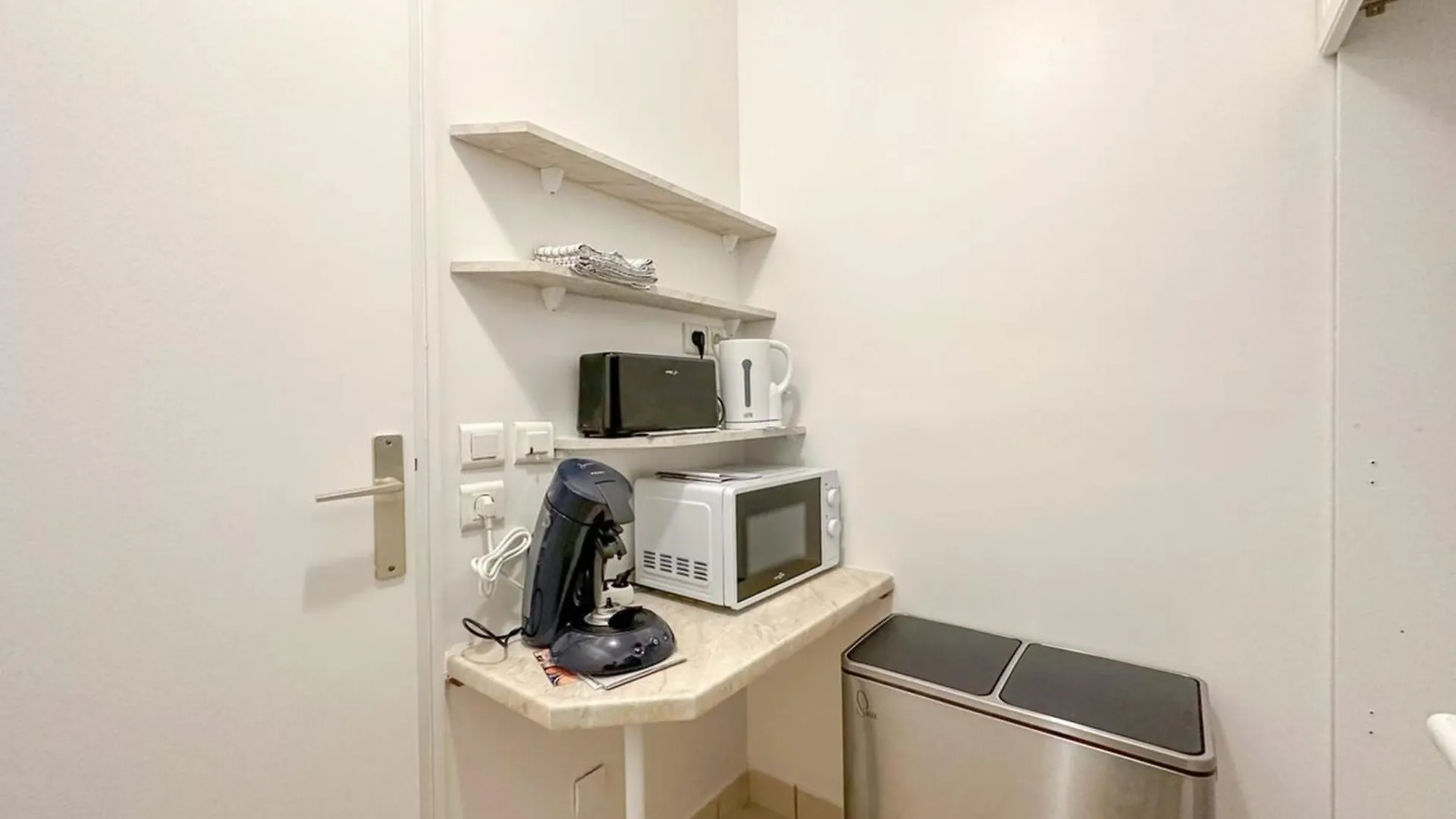 Holiday home Flexliving - Room - Hillairet Paris France